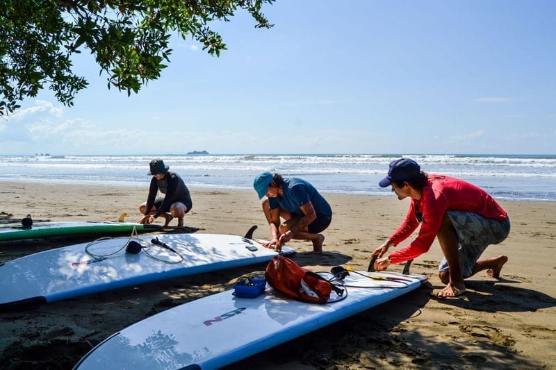 Prevent sunburns while surfing