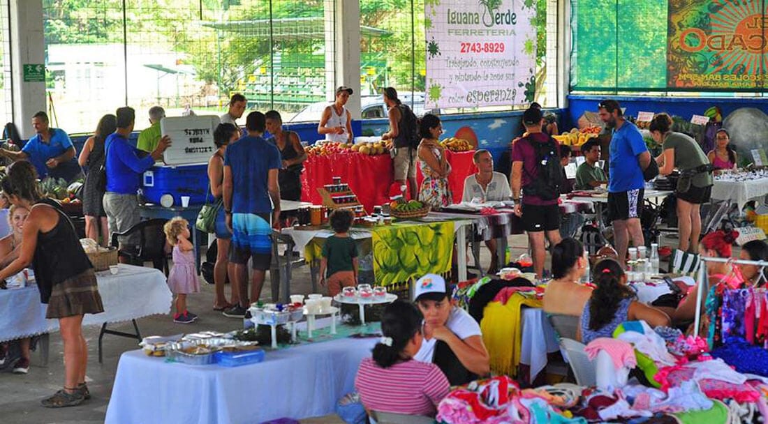 Bahia Ballena Farmer's Market