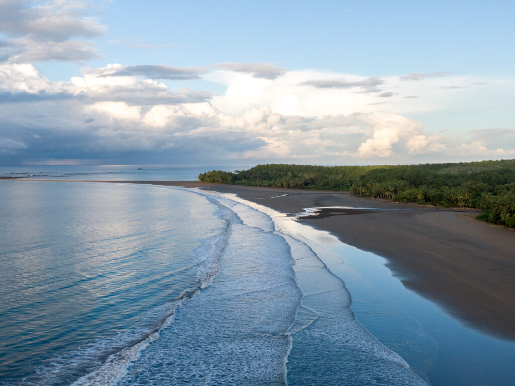 Marino Ballena National Park coastline