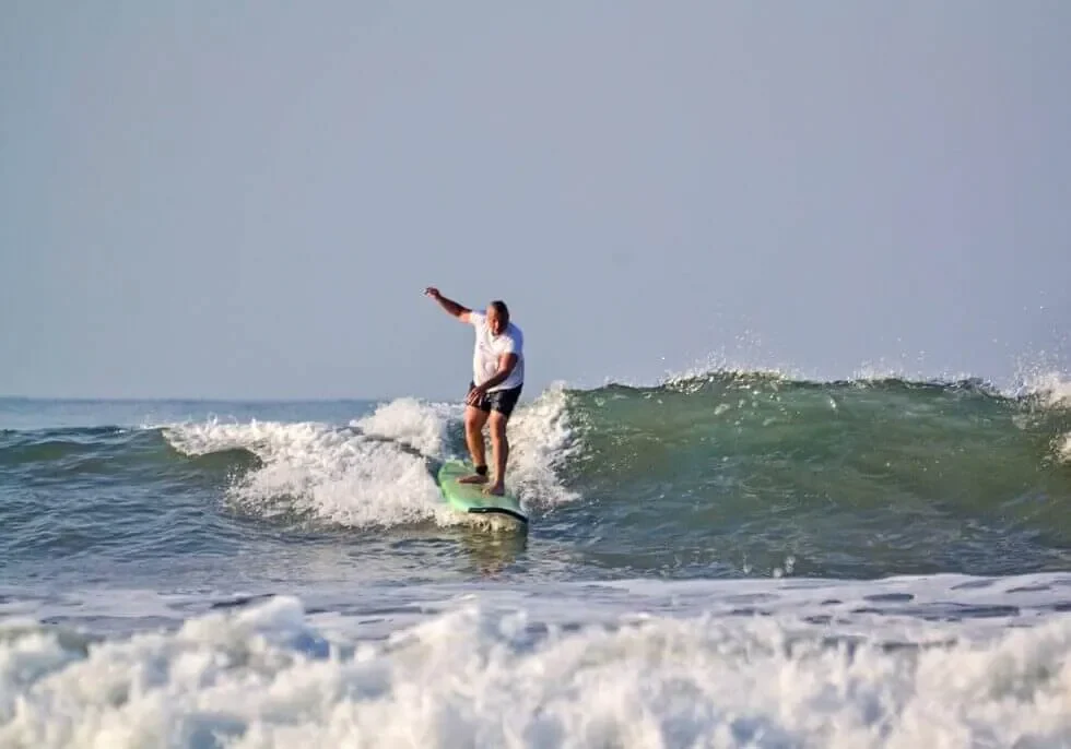 surfing-uvita-costa-rica-landscape (1)